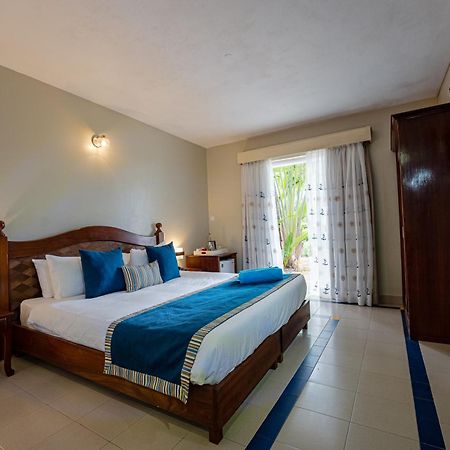 Le Grand Bleu Hotel Trou aux Biches Dış mekan fotoğraf