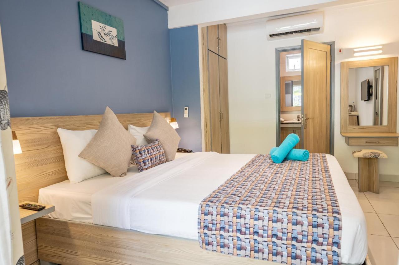 Le Grand Bleu Hotel Trou aux Biches Dış mekan fotoğraf