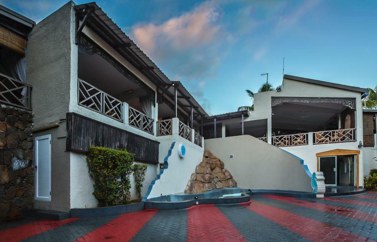 Le Grand Bleu Hotel Trou aux Biches Dış mekan fotoğraf